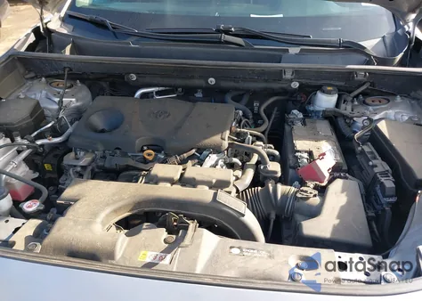 2021 Toyota Rav4 Xle z USA, uszkodzony, nr VIN 2T3P1RFV8MC190264